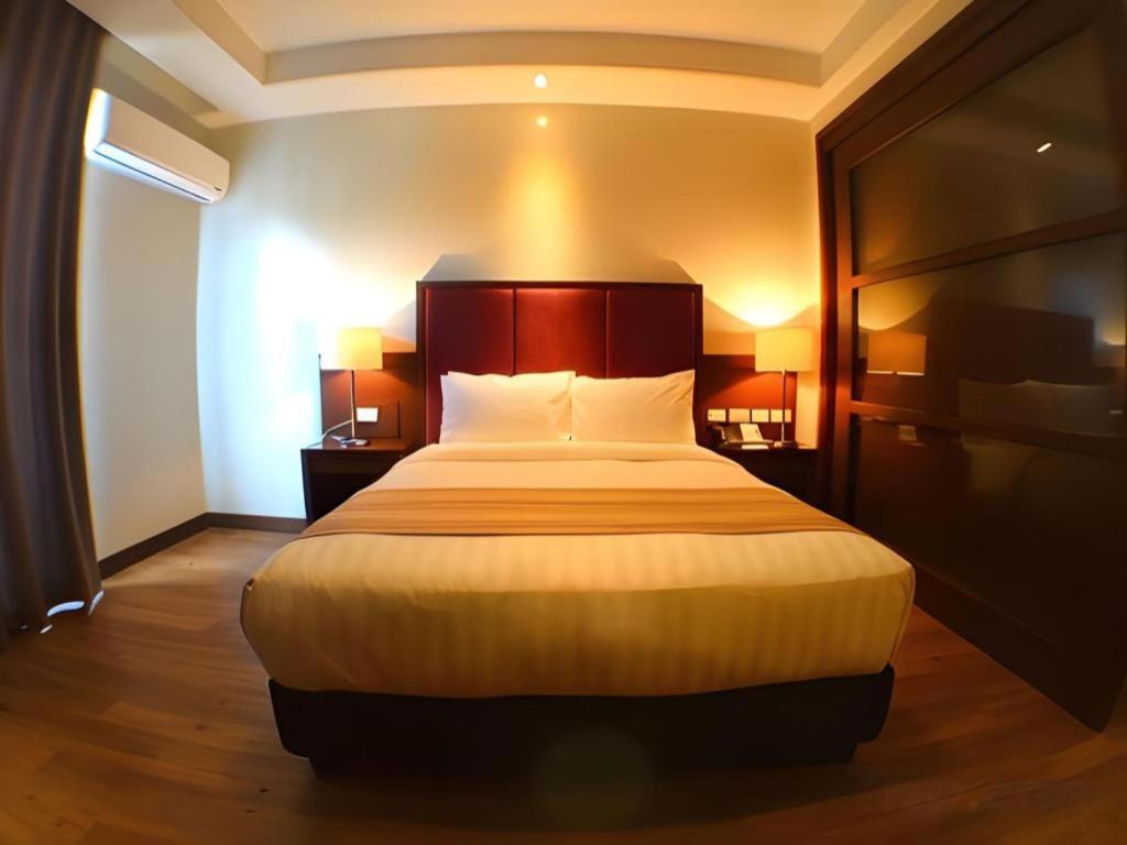 Mansion Garden Hotel Olongapo Luaran gambar