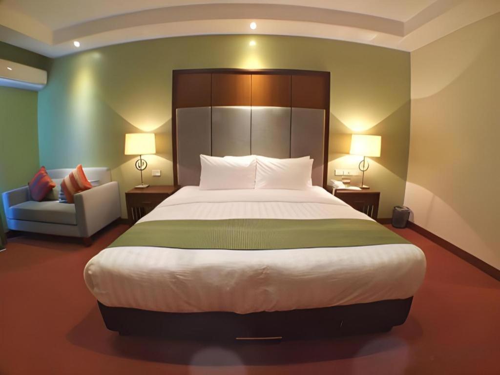 Mansion Garden Hotel Olongapo Luaran gambar